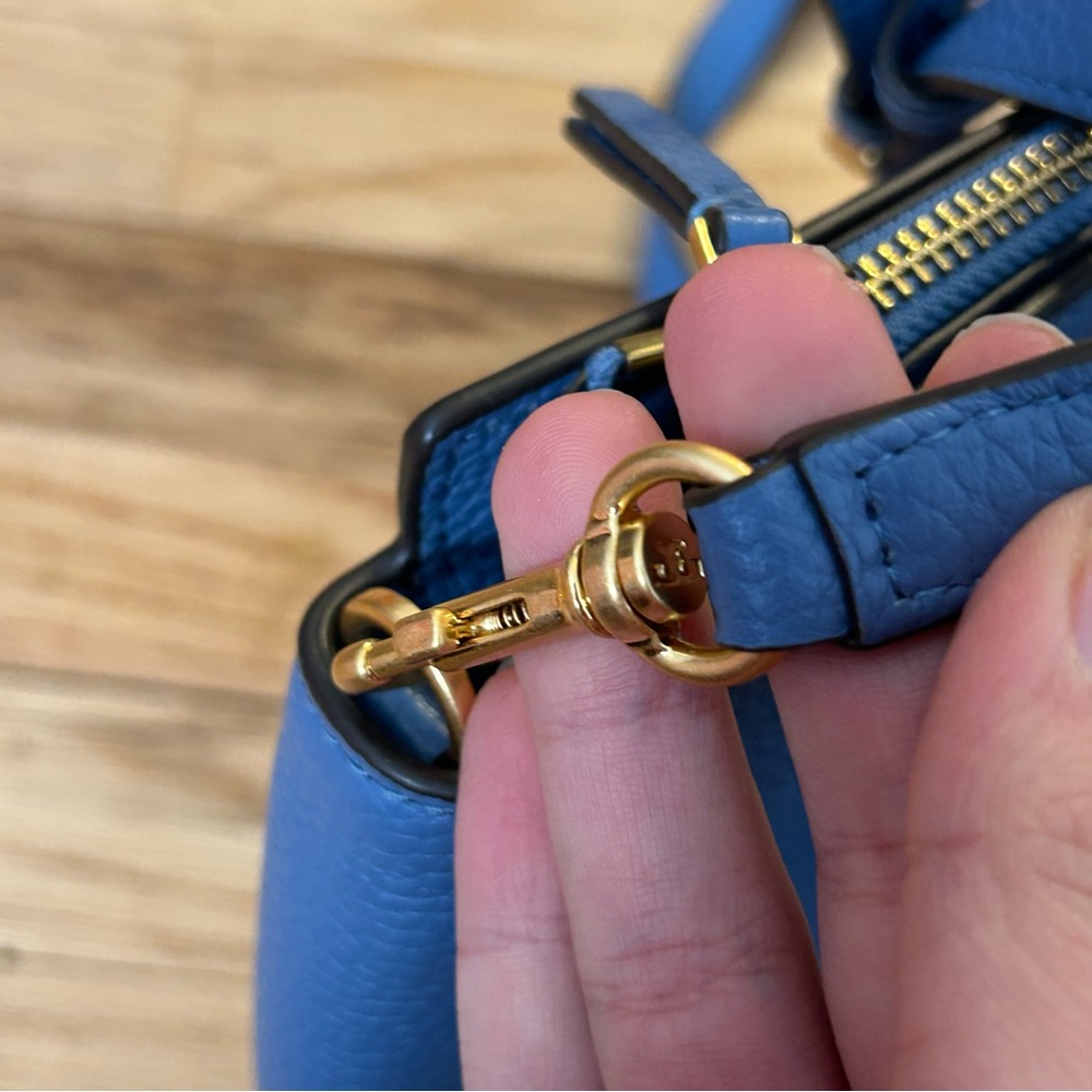 Tory Burch Crossbody - Picture 4 of 11